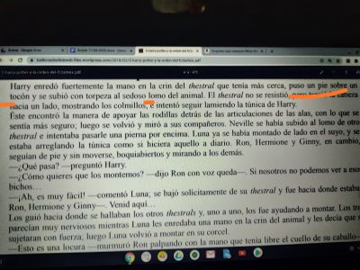 Tocón
Tocón del árbol

Tocón:
1. m. Parte del tronco de un árbol que queda unida a la raíz cuando lo cortan por el pie.

2. m. muñón (‖ parte de un miembro cortado adherida al cuerpo).
Keywords: descripción;árbol;naturaleza