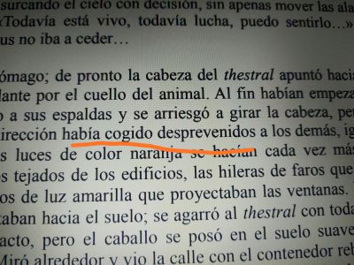 Desprevenidos
Había cogido desprevenidos
Keywords: Descripción;sentimiento;apariencia;