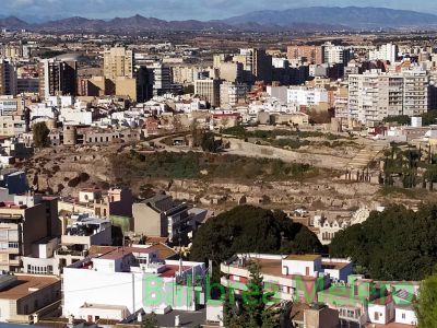 parque_de_los_molinos_de_viento_donde_se_molia_y_sacaba_arina_para_hacer_el_pan_de_la_ciudad.jpg