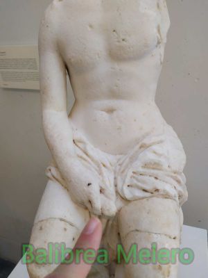 Kithara Plektrum
La kithara (κιθάρα, kithāra) es un instrumento musical de cuerda pulsada propio de la antigua Grecia.

Keywords: instrumento musical