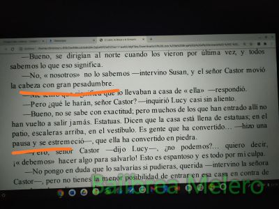 pesadumbre
Negó la cabeza con gran pesadumbre

4. f. Molestia, desazón, padecimiento físico o moral.

5. f. Motivo o causa del pesar, desazón o sentimiento en acciones o palabras.

6. f. Riña o contienda con alguien, que ocasiona desazón o disgusto.
Keywords: negativo;apariencia;cabeza;sentimiento