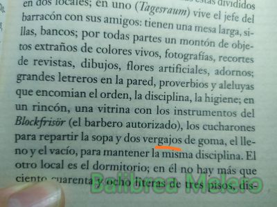 vergajos
y dos vergajos de goma

1. f. pene.

2. f. Arco de acero de la ballesta.

3. f. vara (‖ palo largo y delgado).

4. f. Tira de plomo con ranuras en los cantos, que sirve para asegurar los vidrios de las ventanas.

5. f. Mar. Percha labrada convenientemente, a la cual se asegura el grátil de una vela.

1. m. Verga del toro, que después de cortada, seca y retorcida, se usa como látigo.
Keywords: recipiente