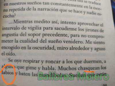 chasquean
chasquean los labios

1. intr. Dicho de una cosa: Dar uno o varios chasquidos.

2. tr. Hacer que algo chasque. Chascar la lengua.

3. tr. Romper algo haciendo que chasque.
Keywords: narración;sonido;ruido;labios;boca