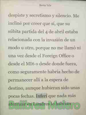 Inferí
Inferí que nada más aterrizar en Londres lo habrían...

1. tr. Deducir algo o sacarlo como conclusión de otra cosa. Se infiere DE su rostro que está contento.

2. tr. Producir un daño físico o moral. El escándalo infirió un duro golpe a su reputación.

3. tr. desus. Incluir o llevar consigo algo. Las premisas infieren la conclusión.
Keywords: pensó;pensamiento;sentimiento