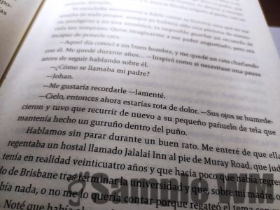 rebolicado ropa pañuelo mazacote bola
